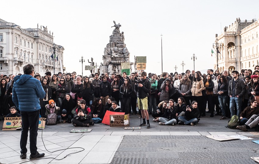 protesta di piazza a Trieste