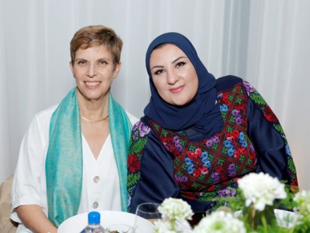 L'israeliana Yael Admi e la palestinese Reem Hajajreh