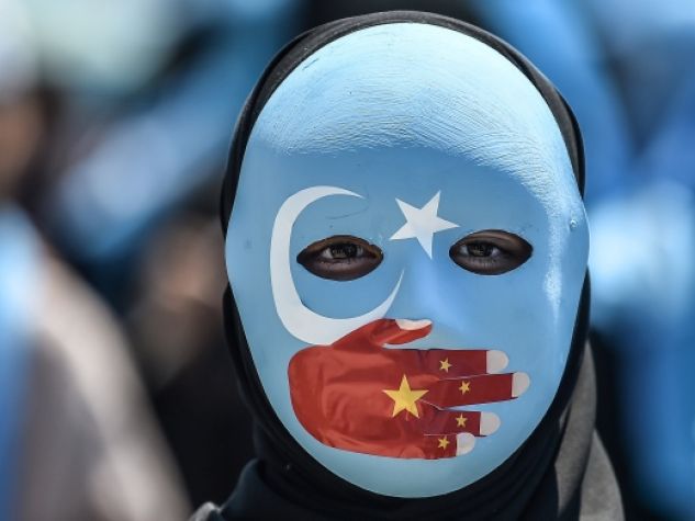 dimostrante uiguri