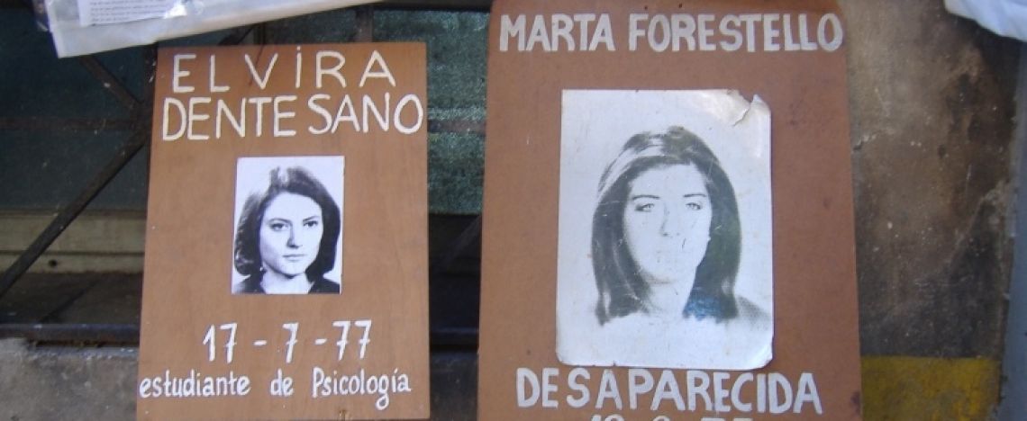 Manifestazione a Buenos Aires in ricordo delle vittime della dittatura di Videla in Argentina. 