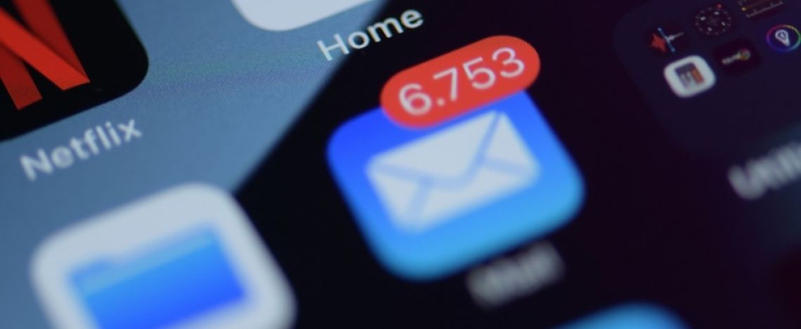 Ridurre l’impatto ambientale di e-mail e cloud