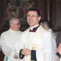 Monsignor Fabio Dal Cin (al centro) con monsignor Claudio Cipolla vescovo di Padova (a sinistra) e c