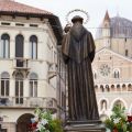La Statua del Santo ritorna in Basilica... - © Stefano Dal Pozzolo