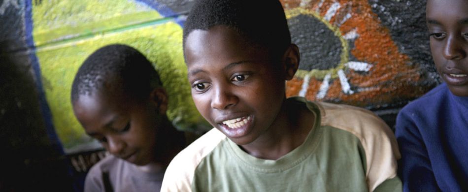 Nairobi, Kenya. Bambini accolti nei progetti di Koinonia, comunità fondata da P.Kizito Sesana.
