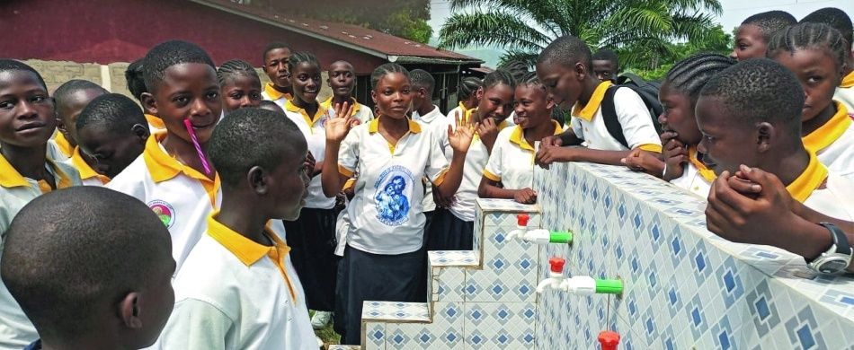 Congo, acqua per la scuol