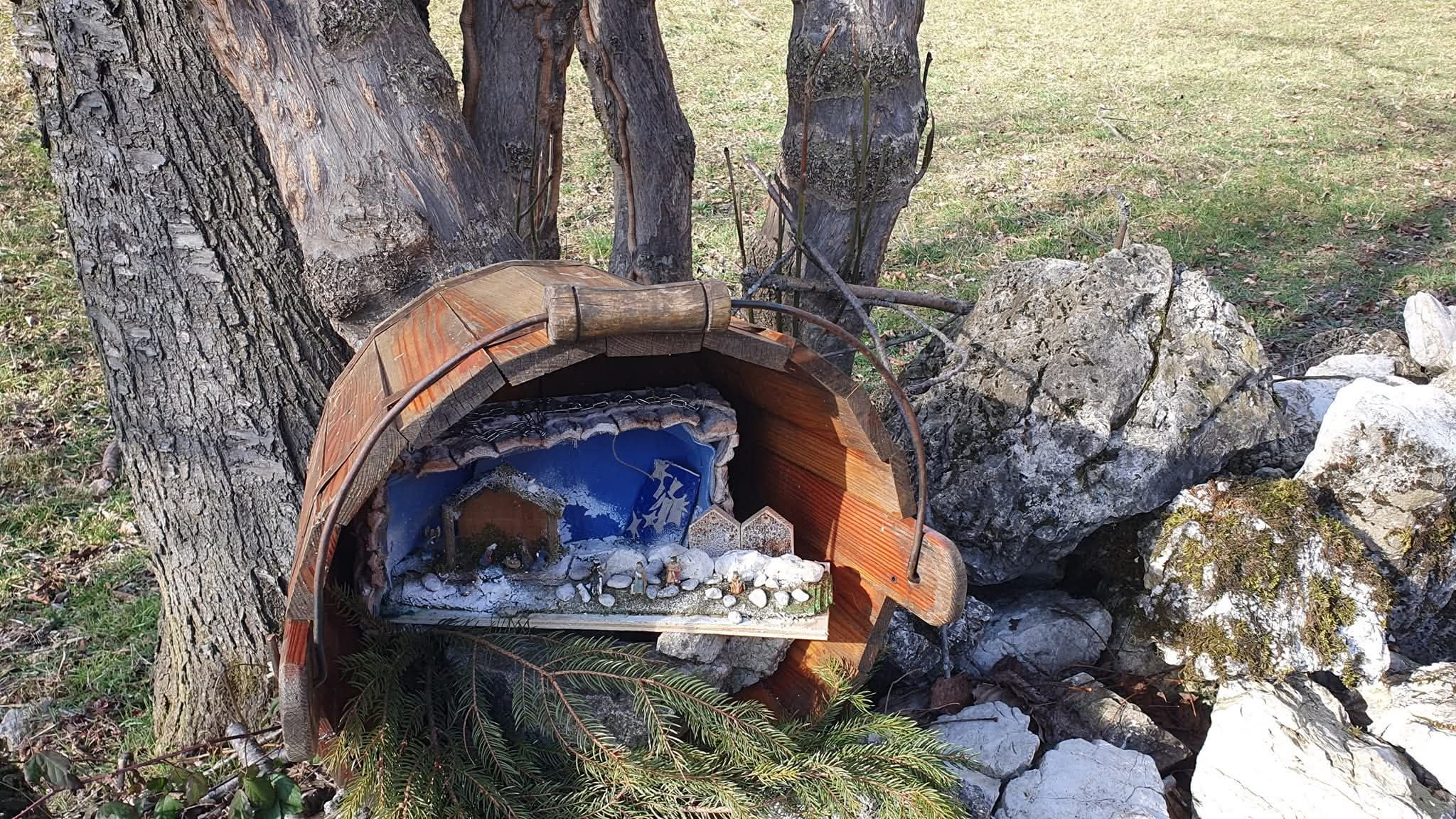 Lungo il sentiero dei presepi