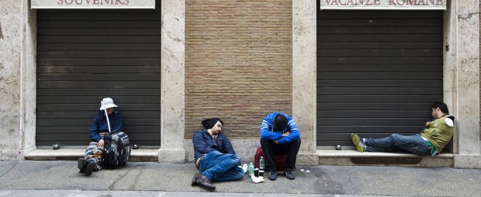 Povertà per le strade di Roma.