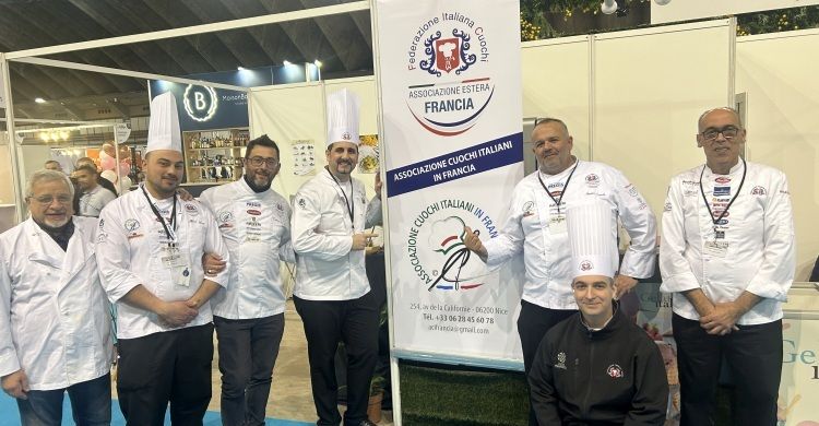 Da sinistra, Salvatore Tropea, Alfonso Russo, Cristiano De Luca, Gianluca Masullo, Agostino Coppola, Piero Billia e Salvatore Pontecorvo.