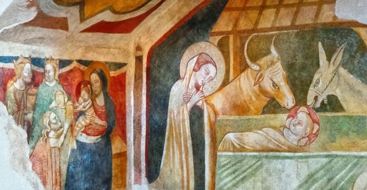 Affresco di autore sconosciuto che raffigura la Natività e l'Adorazione dei Magi, Chiesa di san Francesco, Gualdo Tadino, Perugia.